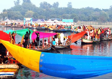 RS Tours & Travels, Mathura                    